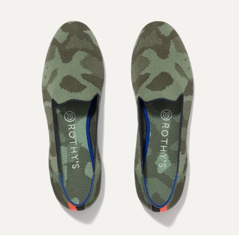 Rothy’s “The Loafer” Olive Camo size 6 NWOB